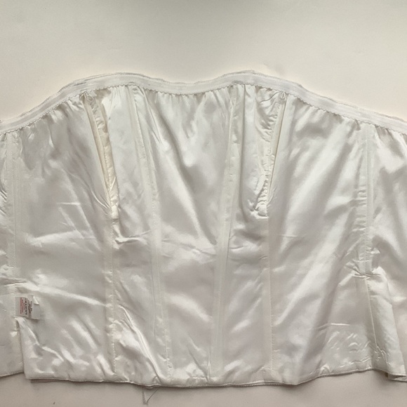 NICOLE MILLER 100% Silk Cream Ivory Bustier Crop Top - Picture 8 of 12